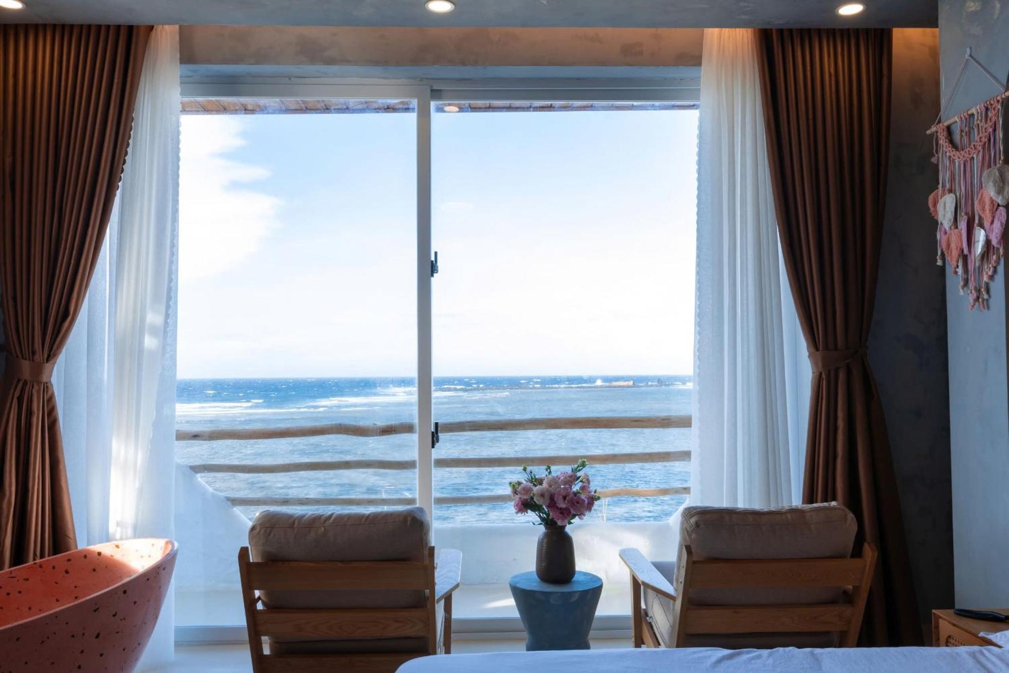 Chiu Chiu Resort Dao Phu Quy Cu Lao Thu Exteriör bild